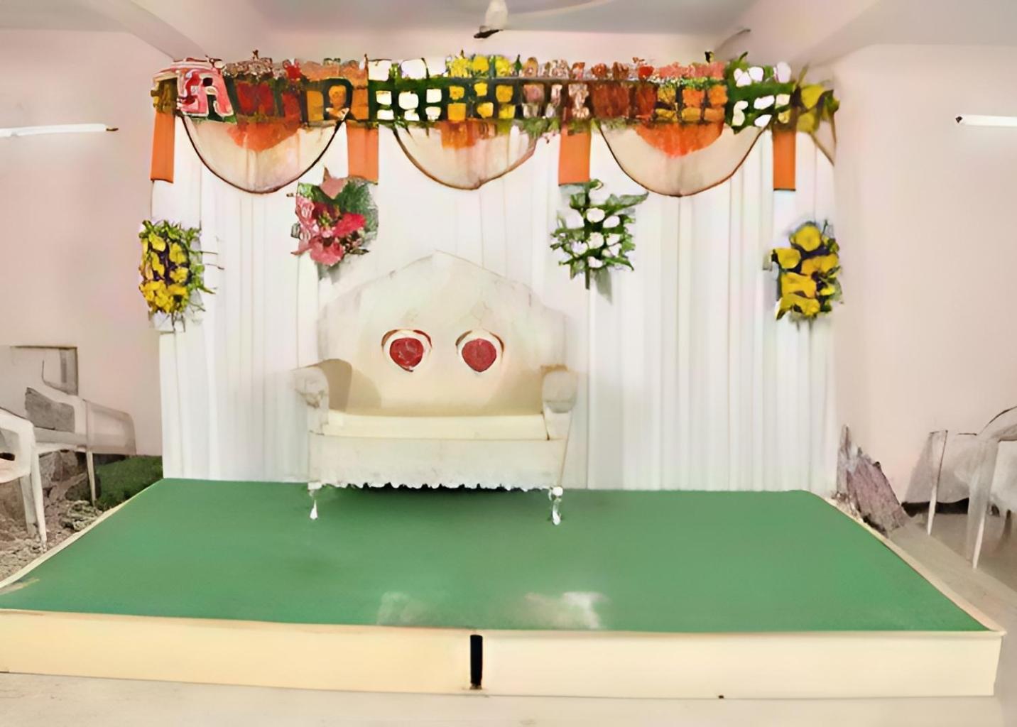 Hotel Priya Towers Nāmakkal 外观 照片